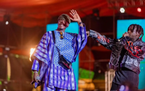 Didi B et Debordo Leekunfa au concert du 3 Mai