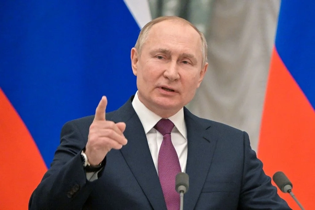 Poutine invite Zelensky pour une rencontre : à quoi s’attendre ?