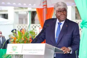 Côte d'Ivoire : Robert Beugré Mambé reconduit Premier ministre