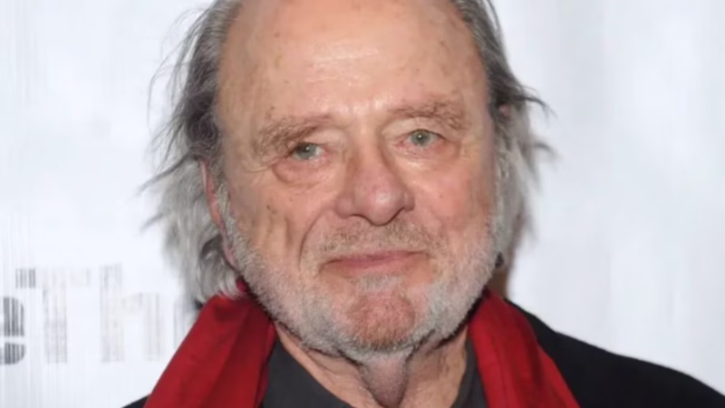 Harris Yulin