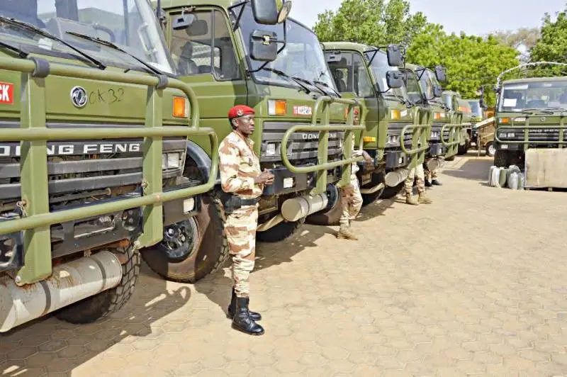 Niger : les FDS dotées de 56 véhicules et équipements de sécurité