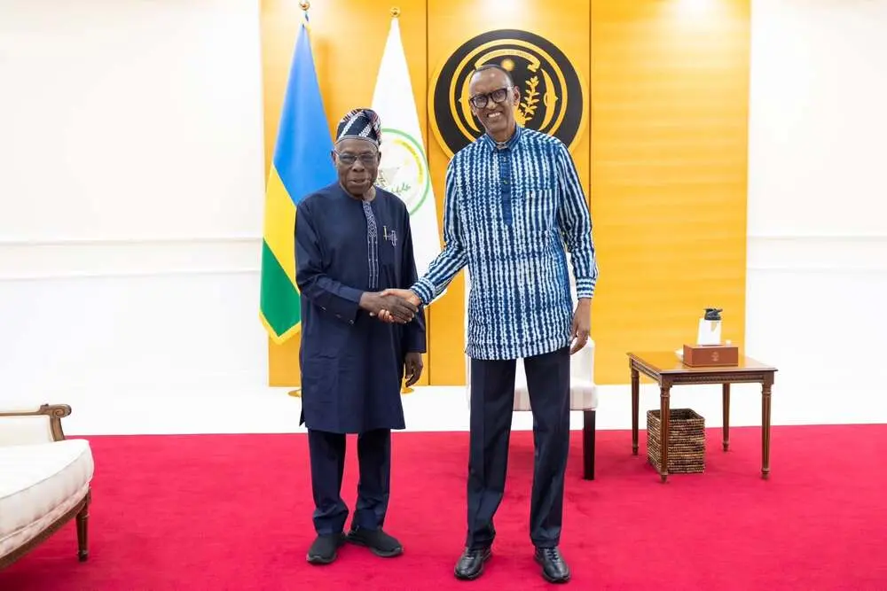 Rwanda : Paul Kagame reçoit Olusegun Obasanjo