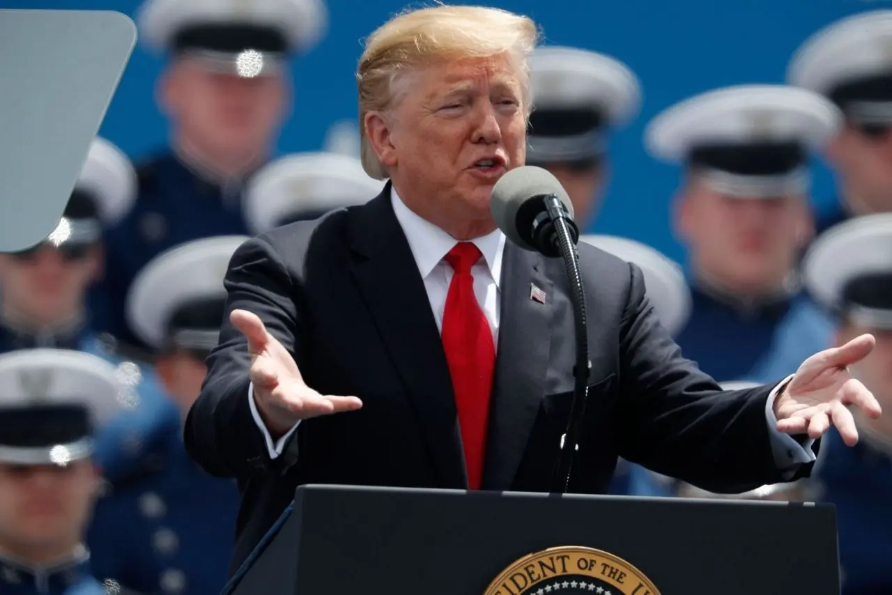 Trump interdit l’entrée aux USA à 12 pays pour cette raison