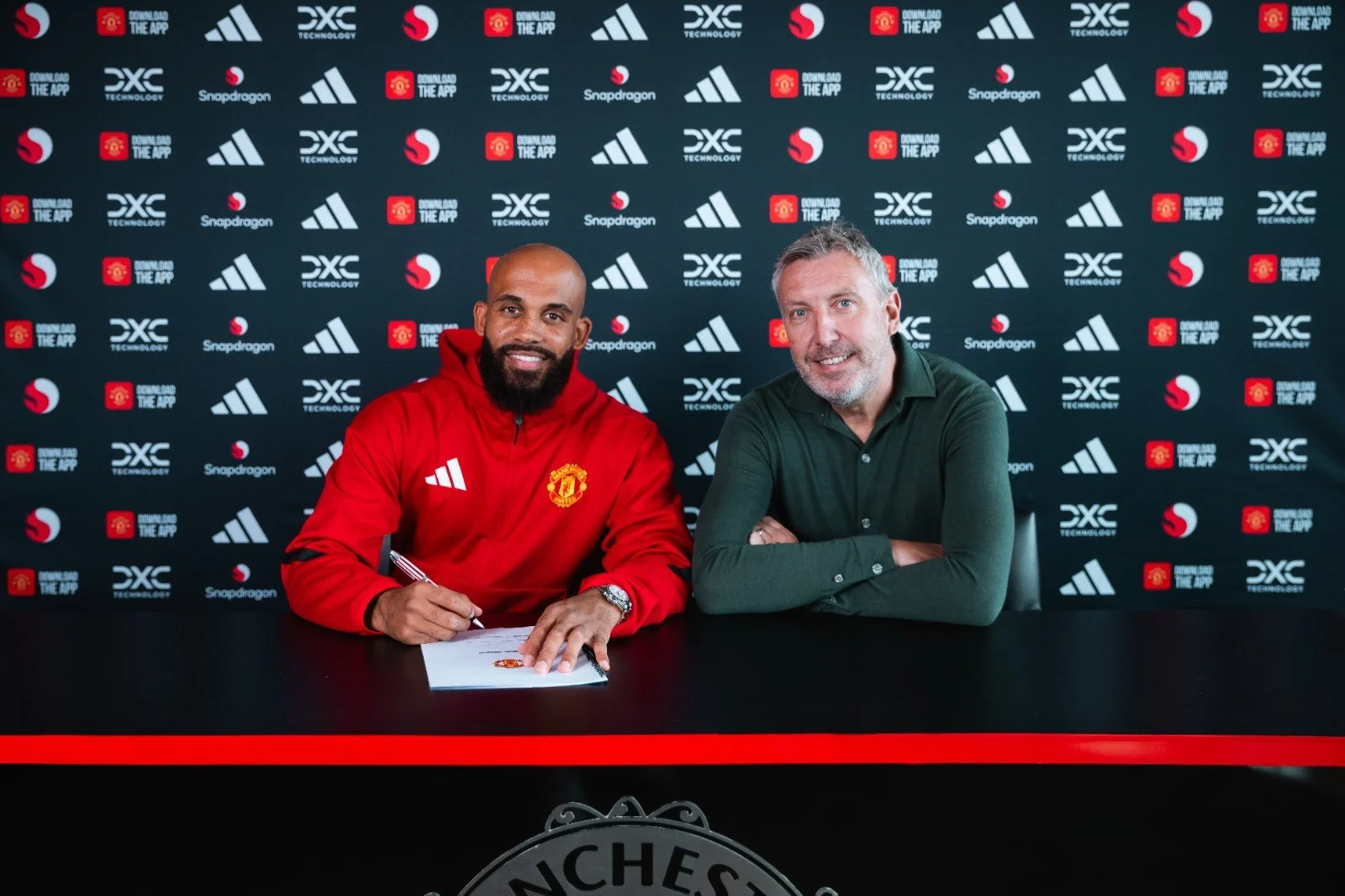 Officiel : le Camerounais Bryan Mbeumo signe à Manchester United