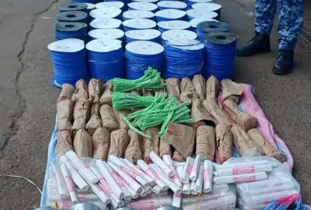Mali : 2 cars contenant des explosifs et du mercure interceptés