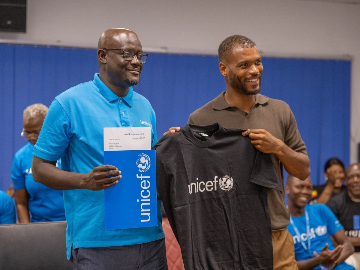 Bénin :  Steve Mounié rejoint l’UNICEF