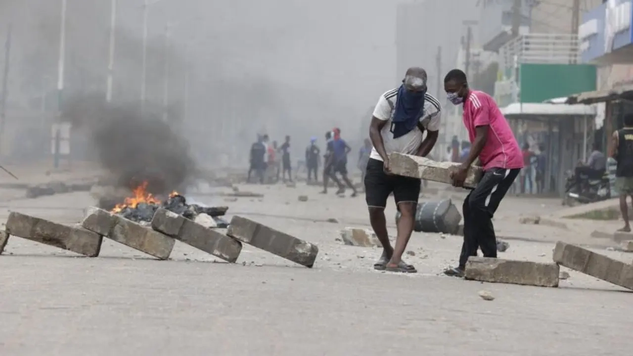Togo : des  blogueurs et artistes visés par un mandat d’arrêt international 