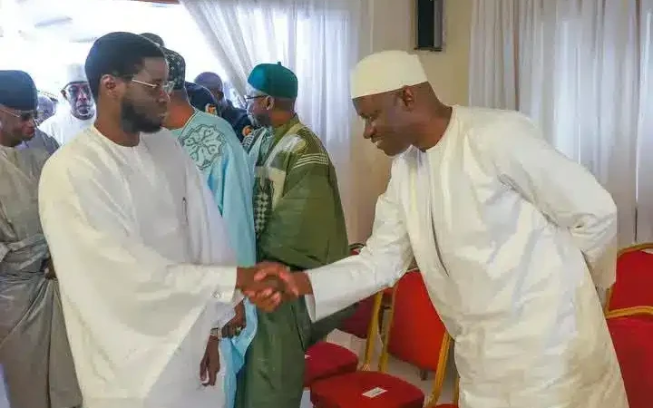 Sénégal : Abass Fall élu maire de Dakar, Diomaye Faye réagit