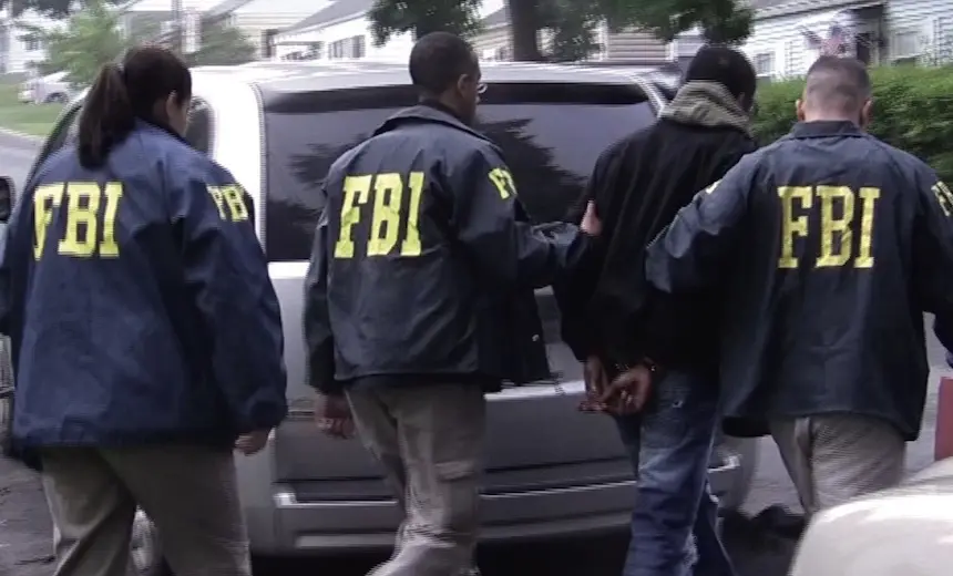 FBI : 03 ghanéens arrêtés et extradés aux États-Unis, découvrez la raison