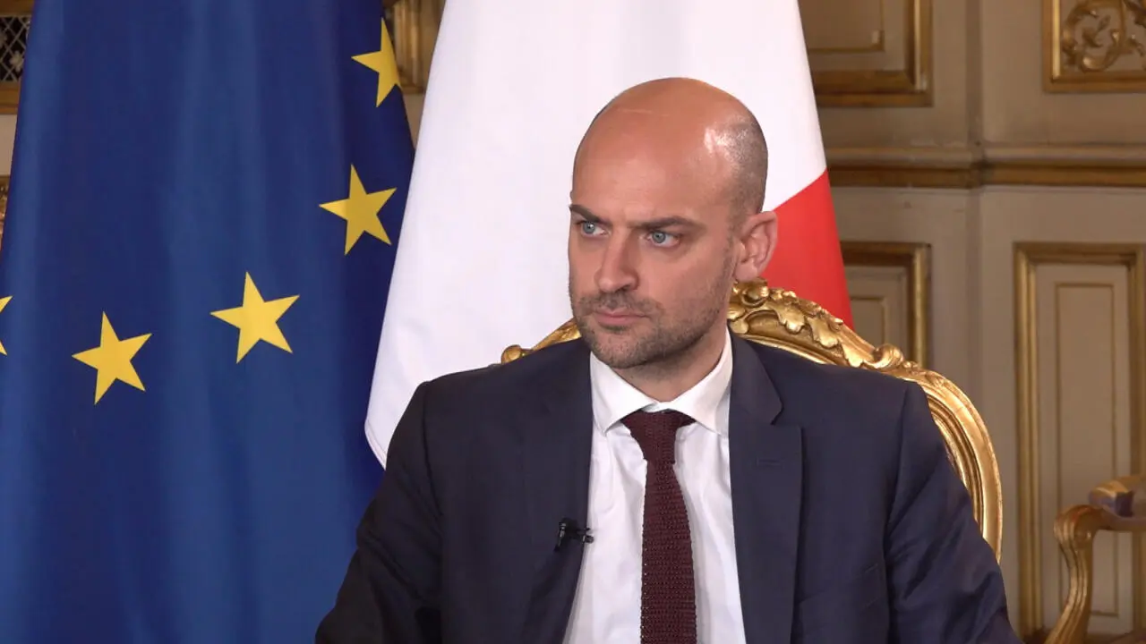 Putsch loupé au Mali : Paris réagit à l’arrestation d’un Français