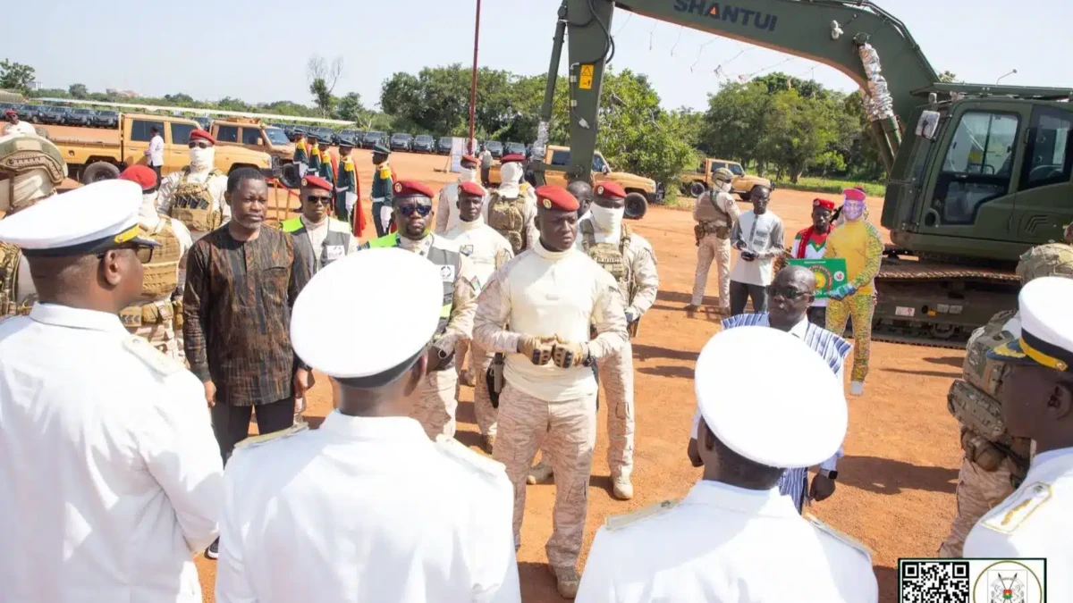 Burkina Faso : plus de 700 engins offerts aux brigades
