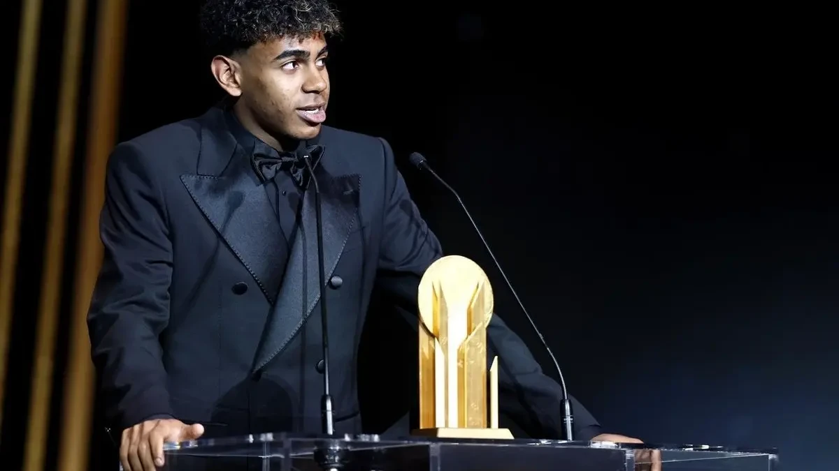 Ballon d'Or 2025 : Lamine Yamal remporte le Trophée Kopa