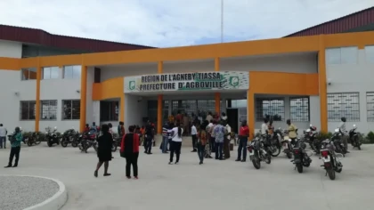 Côte d'Ivoire : toute manifestation contre le Conseil constitution interdite