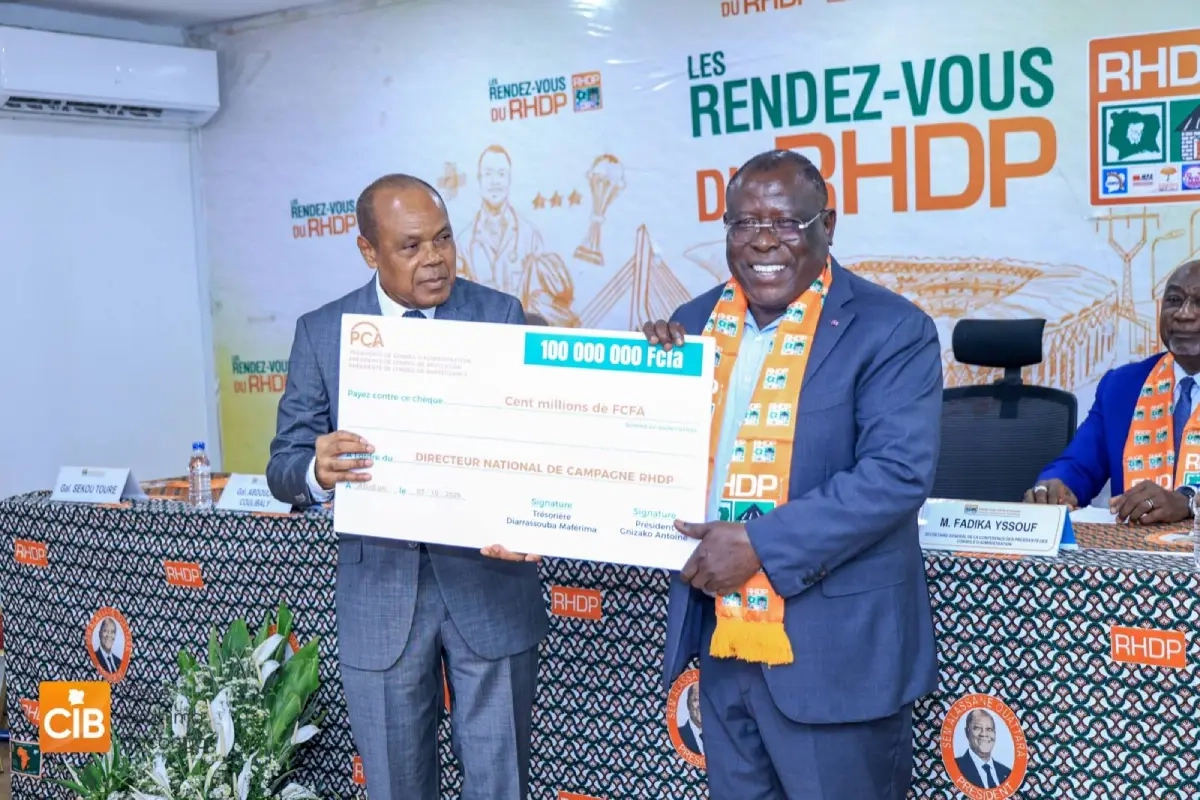Côte d'Ivoire : pourquoi les PCA offrent 100 millions à Alassane Ouattara ?