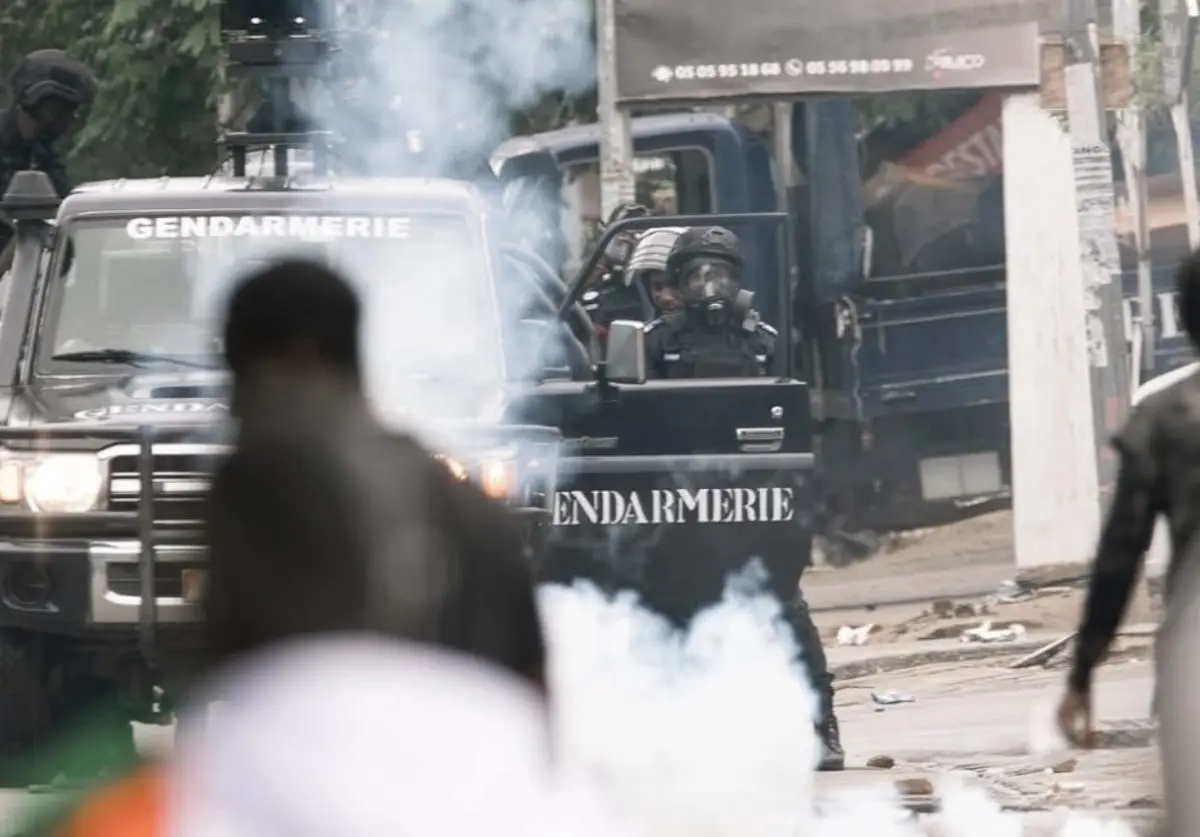 Présidentielles 2025 en Côte d’Ivoire : quinze interpellations après une marche interdite à Gohitafla
