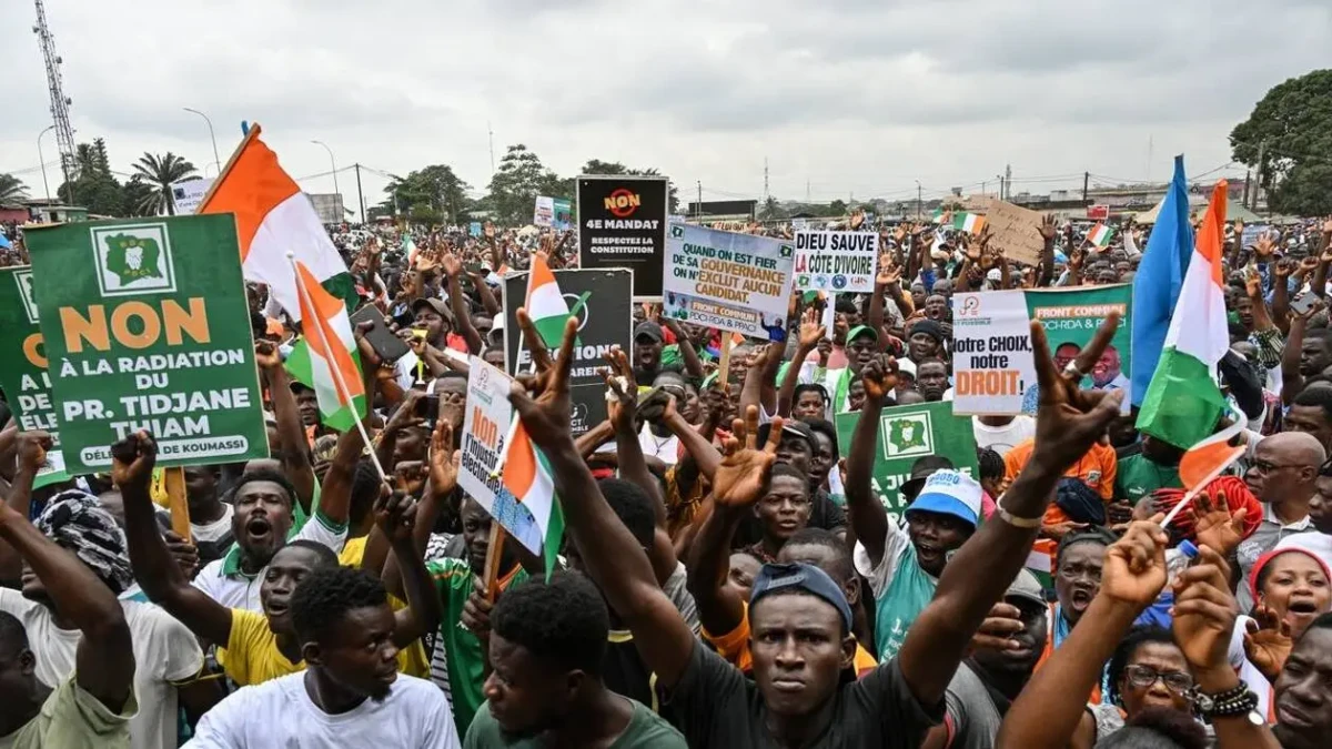 Tensions en Côte d'Ivoire : 3 ans de prison ferme pour 32 manifestants
