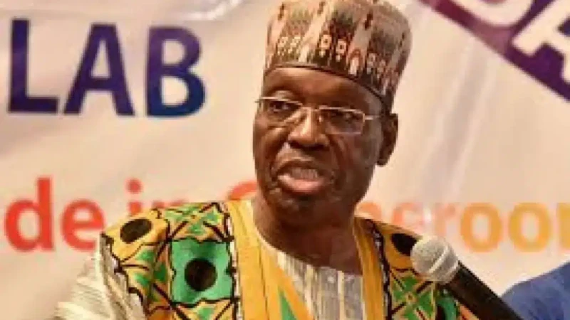 Cameroun : Tchiroma soutenu par des militaires ?