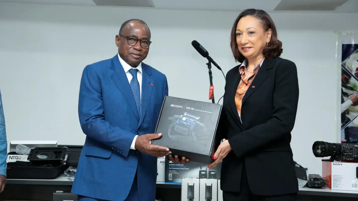 Les ministres N’Guessan Koffi et Françoise Remarck Côte d’Ivoire - 150 jeunes intègrent une formation stratégique pour structurer l’industrie du cinéma