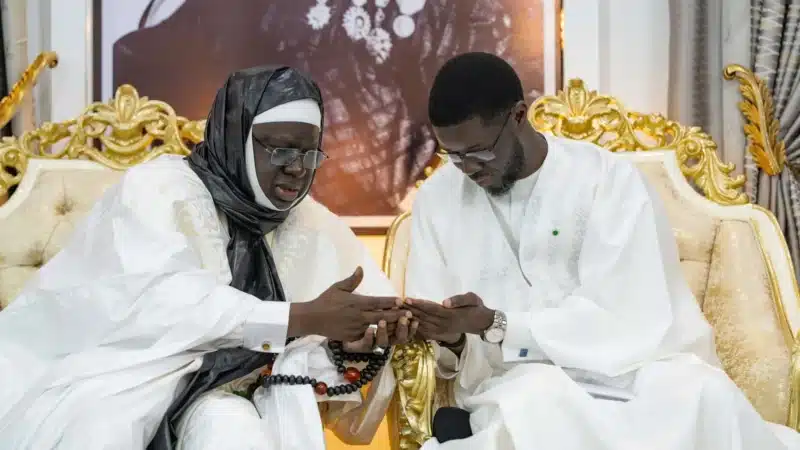 Sénégal : Diomaye Faye chez le khalife général des Layène