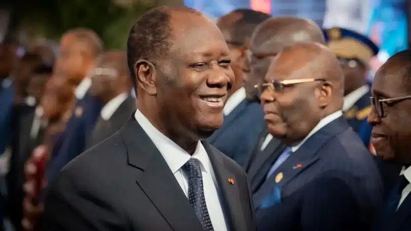 Alassane Ouattara échange les vœux du nouvel an avec l’administration du territoire