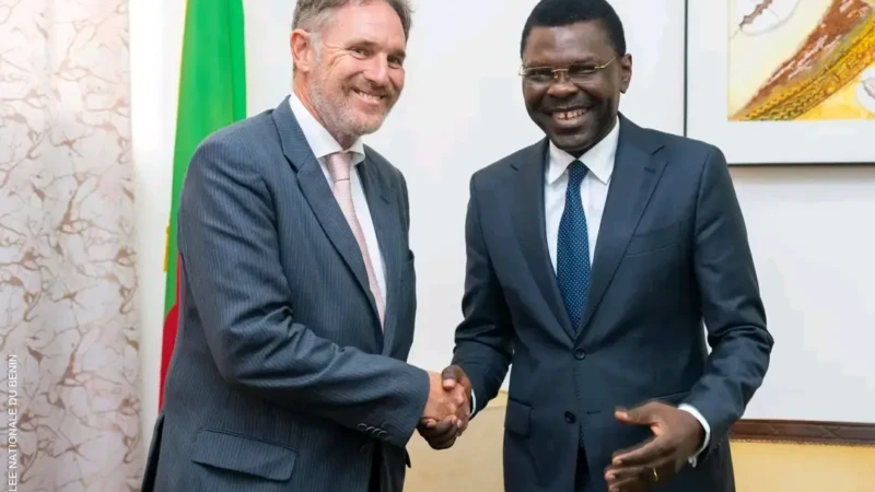 Bénin : Joseph Djogbénou reçoit l’ambassadeur des Pays-Bas