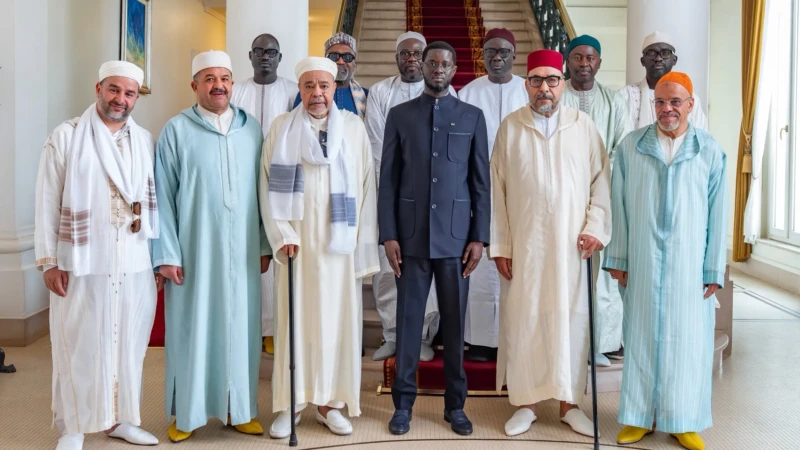 Sénégal : une délégation chérifienne marocaine chez Bassirou Diomaye Faye