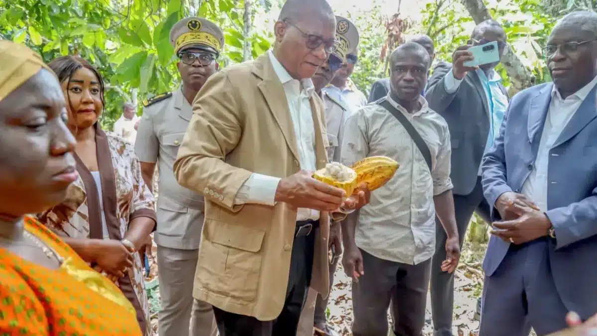 Crise du cacao en Côte d'Ivoire : le ministre Bruno Koné à Adzopé
