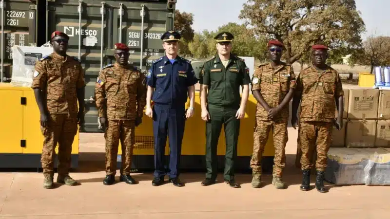 Burkina Faso : la Russie livre 192 millions de matériel au génie militaire