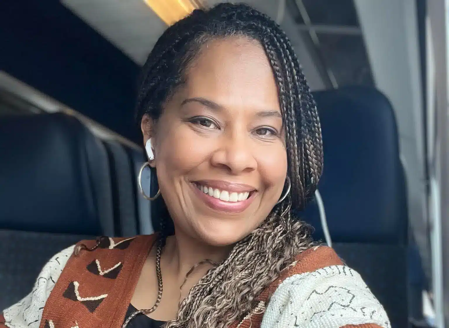 Niger : Nathalie Yamb débarque en renfort à Tiani