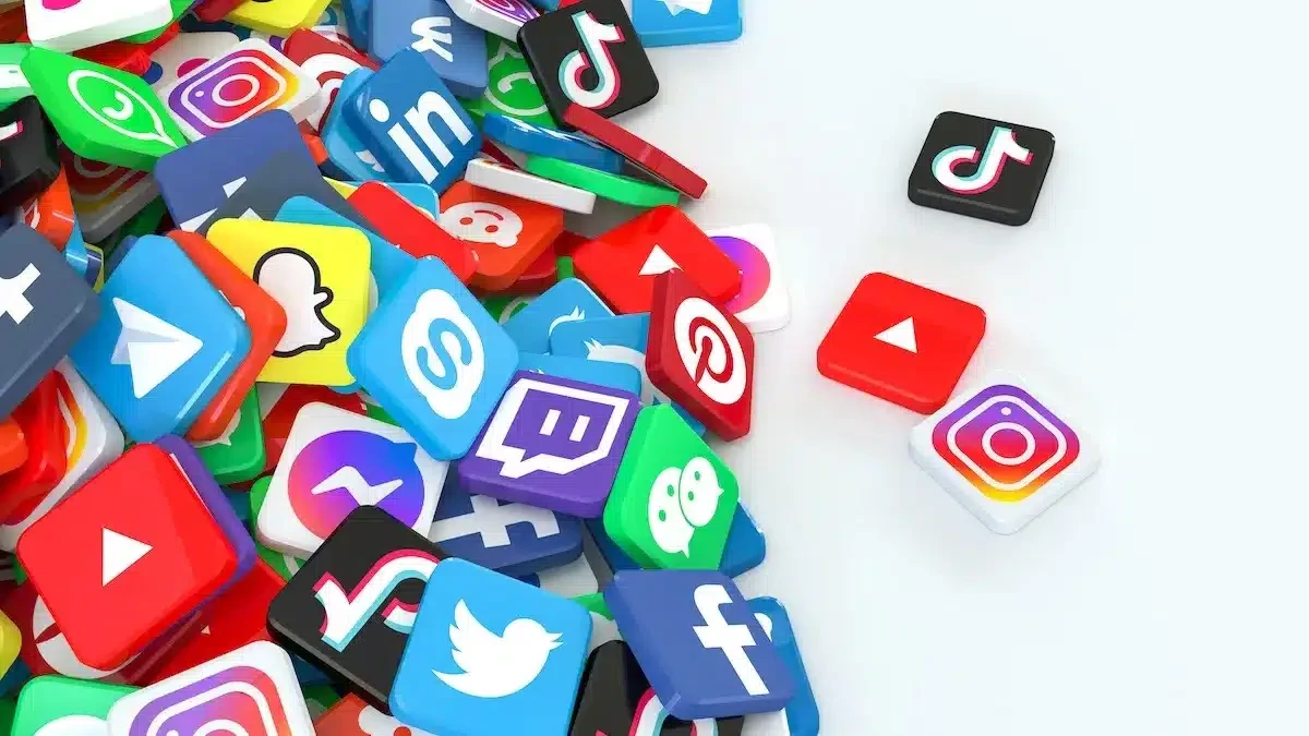 RDC : dérives sur les réseaux sociaux, le gouvernement hausse le ton