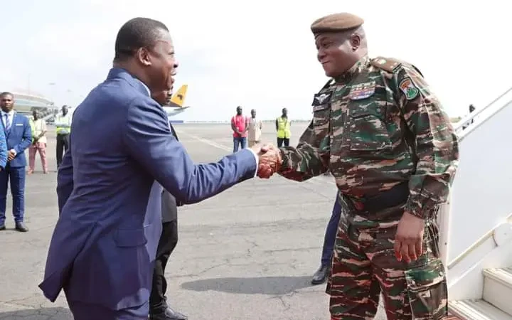 Niger : 20 000 tonnes d'engrais russes en transit via le Togo