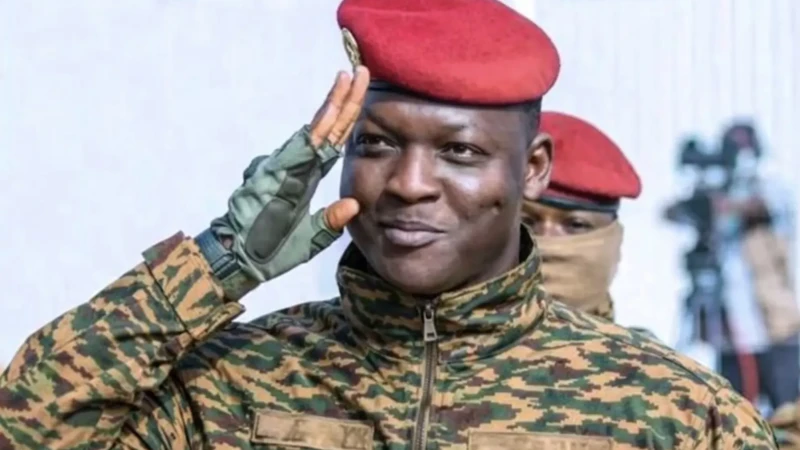 Ibrahim Traoré face à l’héritage Sankara - ascension, pouvoir et ambitions