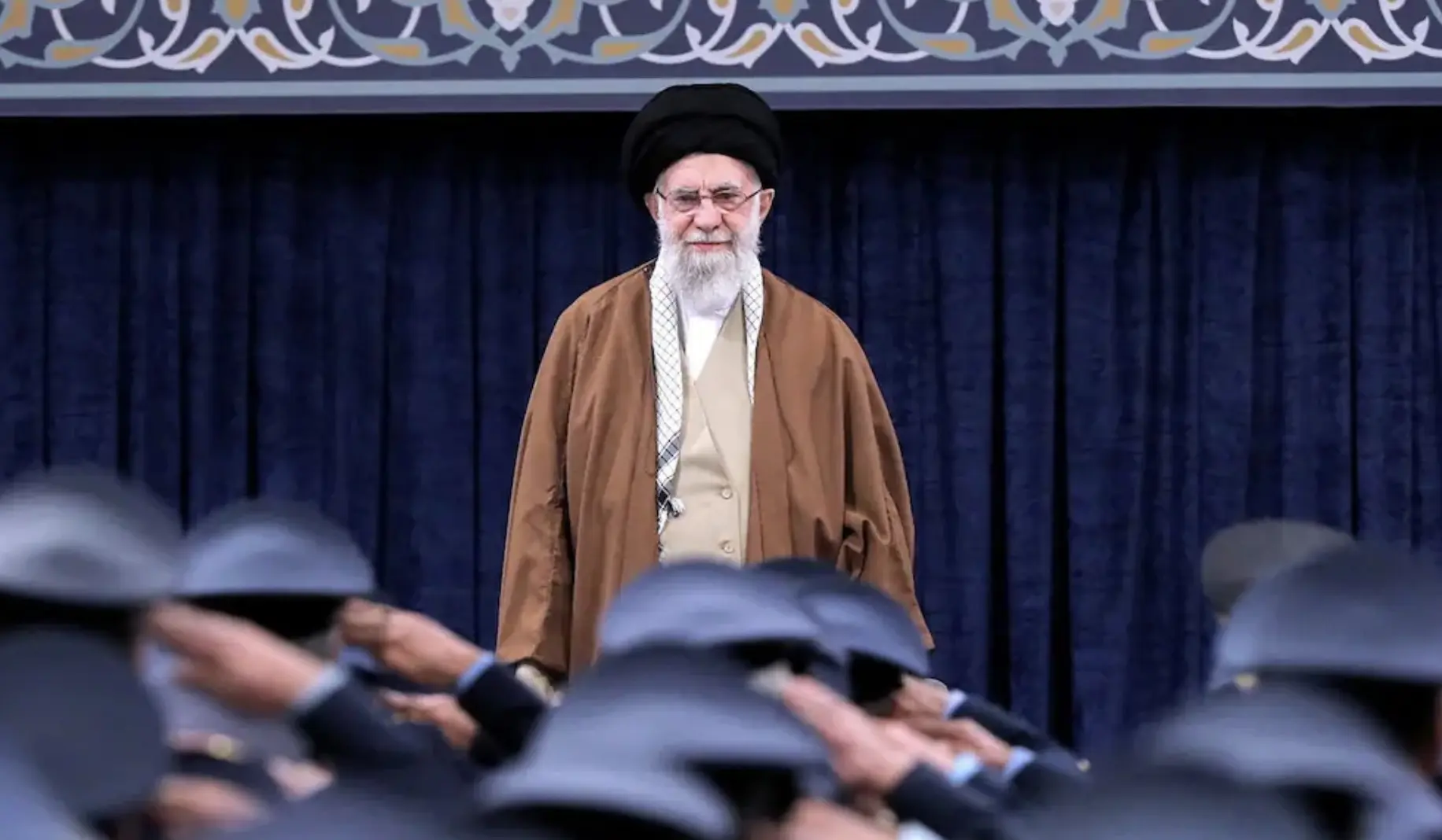 Iran : Pourquoi et comment Ali Khamenei a été tué, quel avenir pour la région