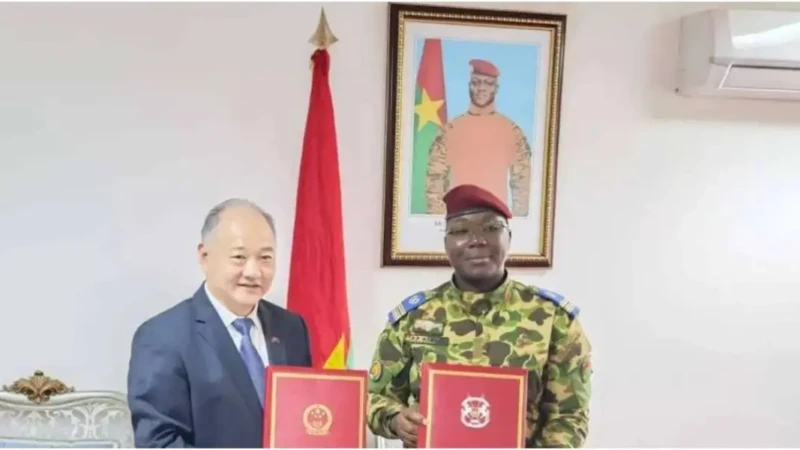 Burkina Faso la Chine offre du riz pour soutenir les familles en difficulté