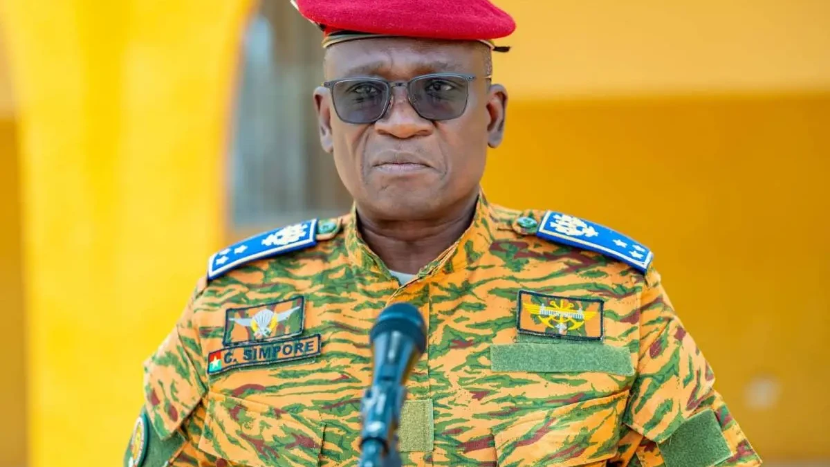 Burkina Faso : le gouvernement va créer une réserve militaire de 100 000 personnes