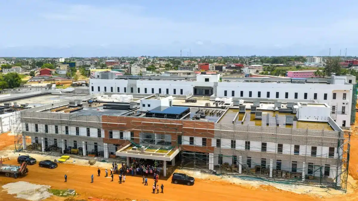 Côte d’Ivoire : ce centre anticancer géant qui va tout changer pour les patients