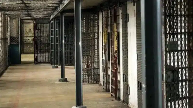 Côte d'Ivoire : un gendarme condamné à 5 ans de prison ferme pour racket