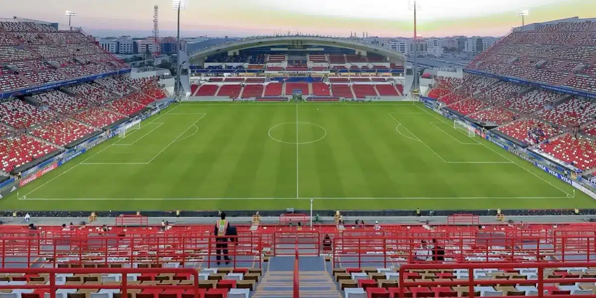 Les Émirats arabes unis, laboratoire d’un sport mondialisé ?