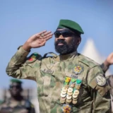 Mali : Assimi Goïta autorise la reprise des vols humanitaires dans le nord