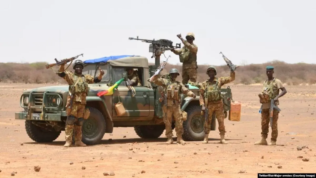 Mali : l’armée rassure après des attaques coordonnées dans plusieurs villes