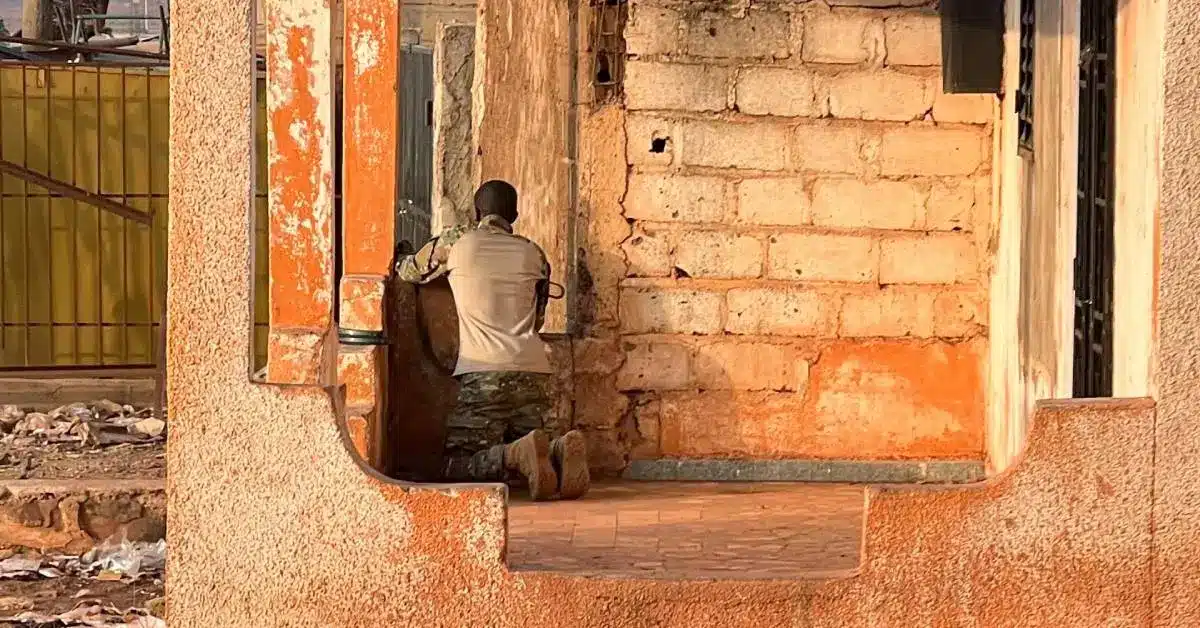 Mali : plusieurs villes touchées par une série d’attaques