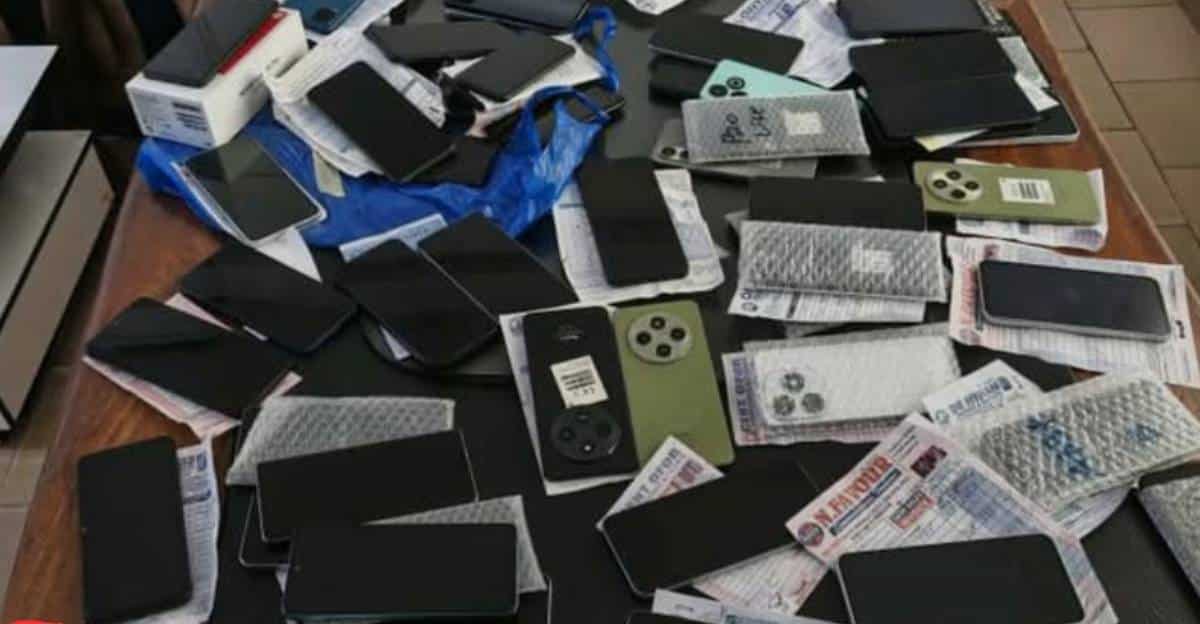 Bénin : 769 téléphones saisis dans une opération policière