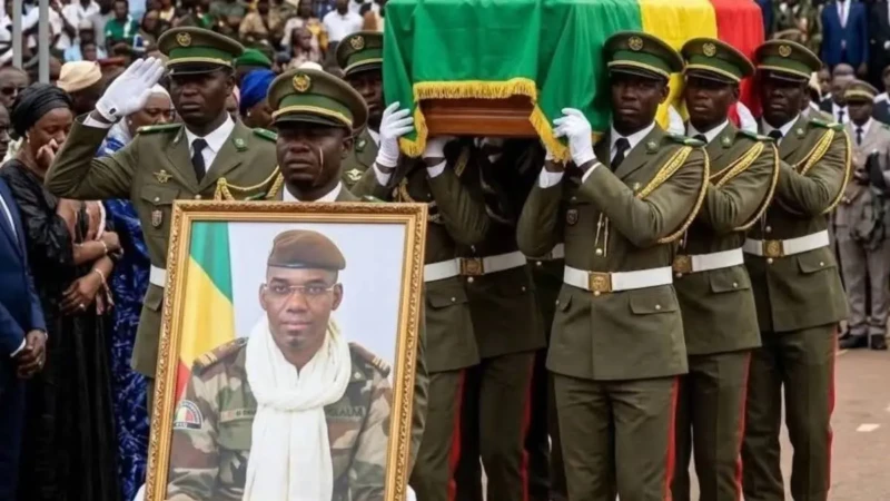 Attaques au Mali des militaires arrêtés, des suspects recherchés