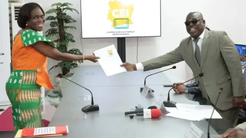 Côte d'Ivoire le MGC de Simone Gbagbo réagit à la dissolution de la CEI