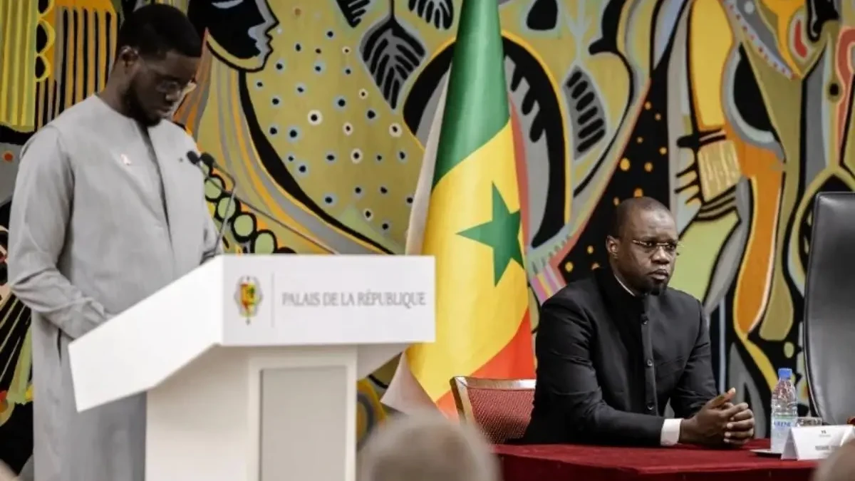 Sénégal : Bassirou Diomaye Faye limoge un proche d’Ousmane Sonko