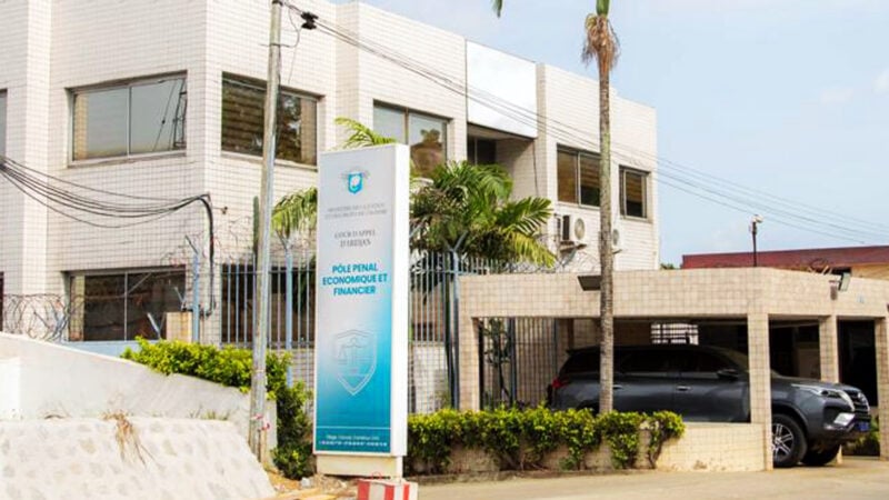 Côte d'Ivoire : 65 milliards d'amende et 5 ans de prison requis contre des dirigeants d'agences de voyage