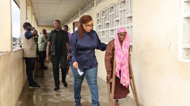 Côte d'Ivoire : le gouvernement au chevet des sinistrés de Koumassi Campement