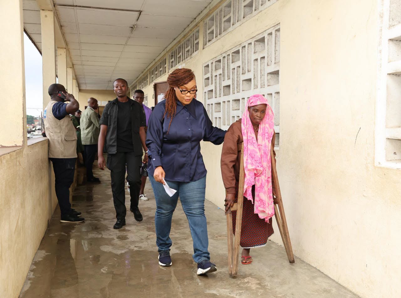 Côte d’Ivoire : le gouvernement au chevet des sinistrés de Koumassi Campement