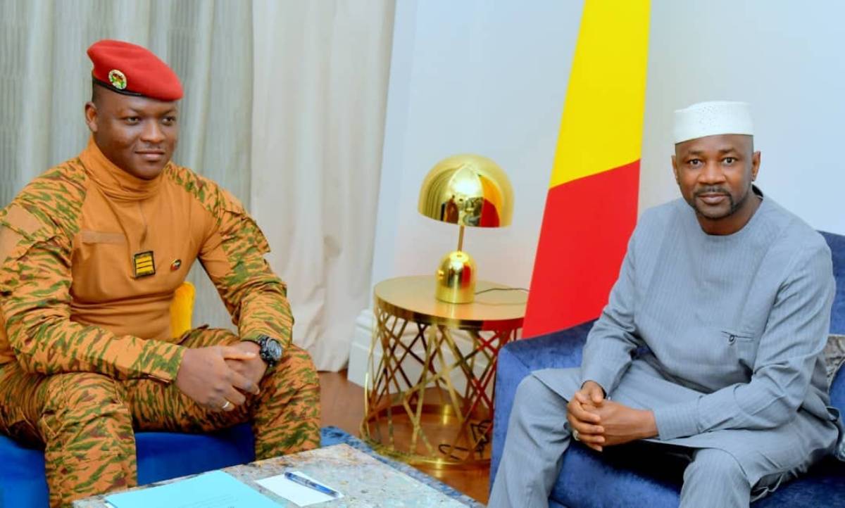 Défense : le Mali et le Burkina Faso explosent leurs budgets