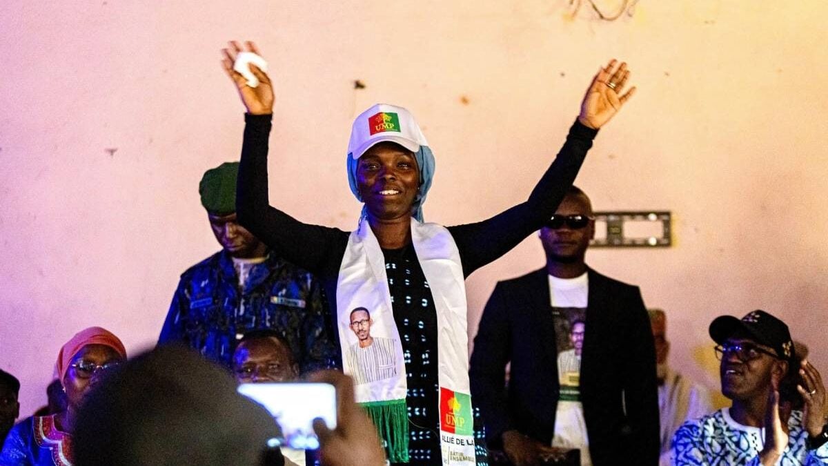 Guinée : Hadja Idrissa Bah, parcours de la plus jeune députée élue